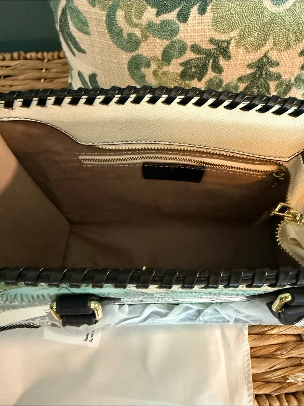 Source Unknown tiger tote